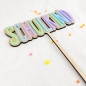 Preview: Schulkind Cake Topper Kuchenaufsatz Tortenstecker Einschulung, handgefertigt aus Acryl und Holz erster Schultag